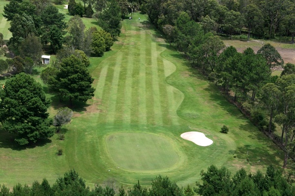 Golf at Kew Country Club 1