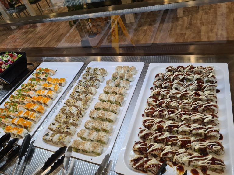 Town Green Buffet 2 768x576