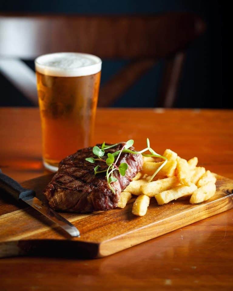 Finnians Tavern 1 768x960