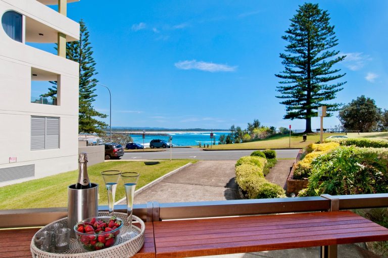 Beachscape Holiday Rentals 10 768x511