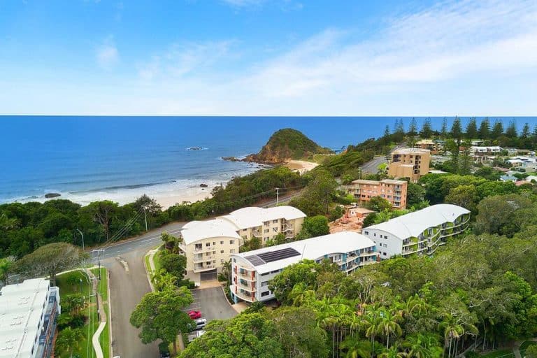 Flynns Beach Resort 1 768x512